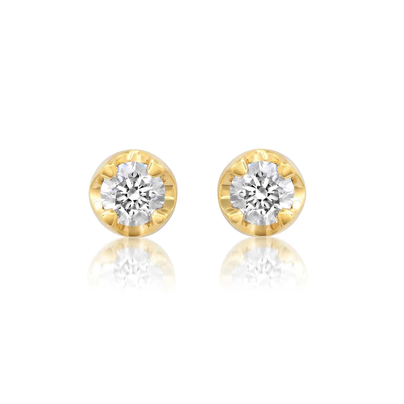 Large Illusion Set Diamond Studs