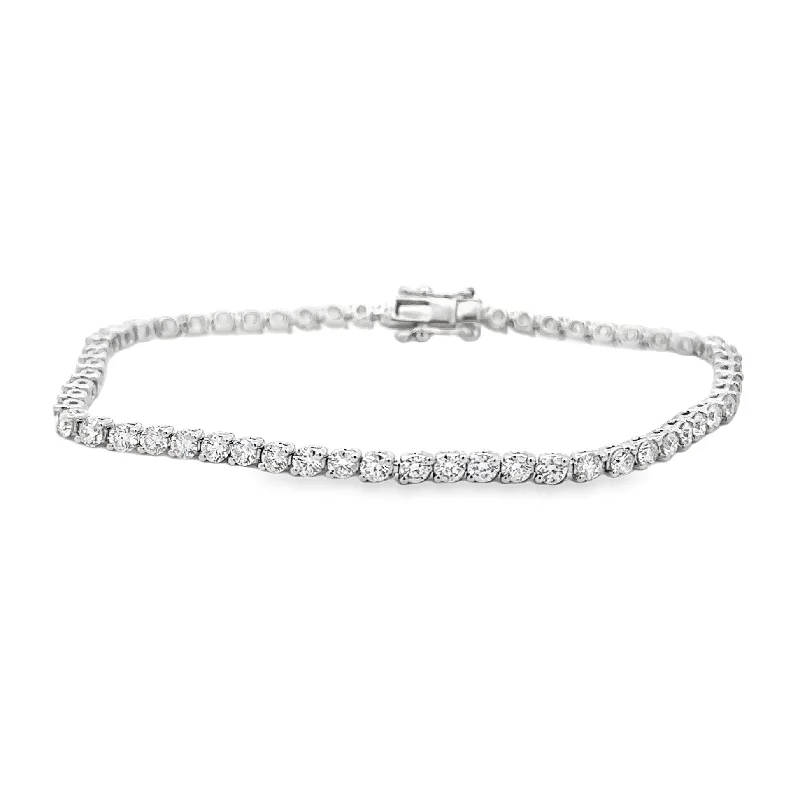 18K White Gold Two Prong Diamond Tennis Bracelet